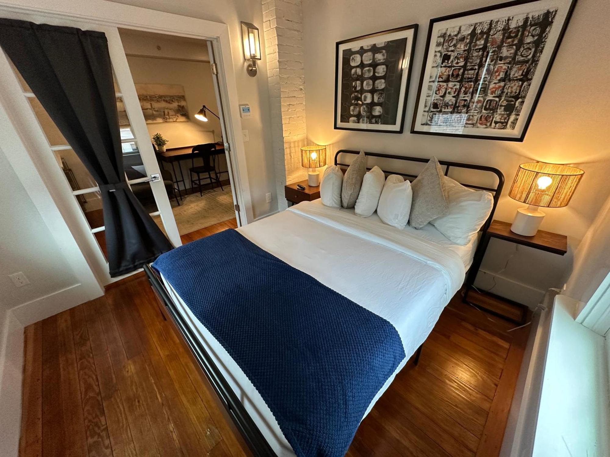 Entire Modern 7 Unit 7 Bath Boutique Inn ニューポート エクステリア 写真